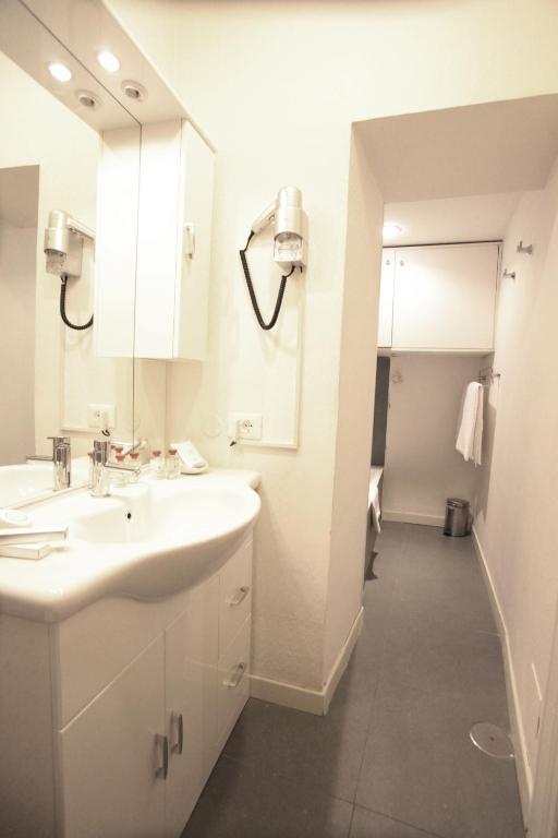 Luxury Fashion Suites روما الغرفة الصورة