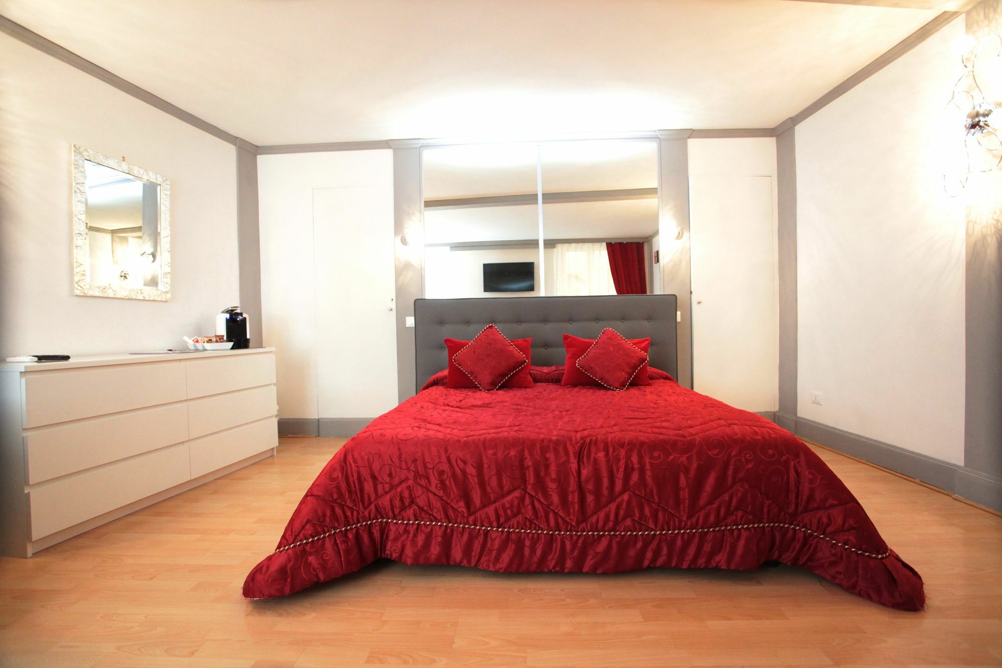 Luxury Fashion Suites روما المظهر الخارجي الصورة